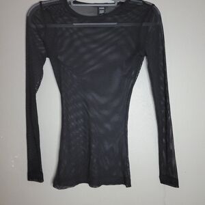 HOT TOPIC Black Long Sleeve Fishnet Top Size XS